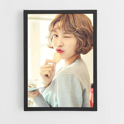 ap-hyebin-3 cadre Noir