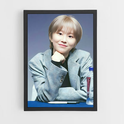 ap-hyebin-6 cadre Noir