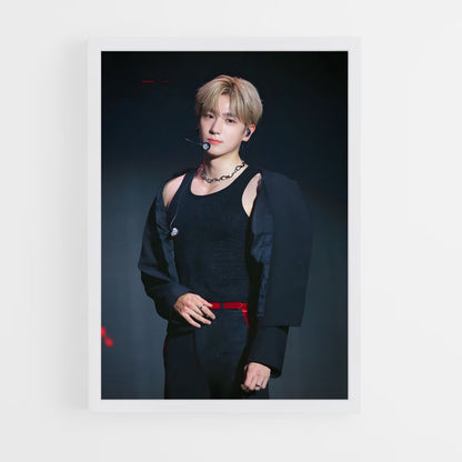 ap-hyunjae-4 cadre Blanc