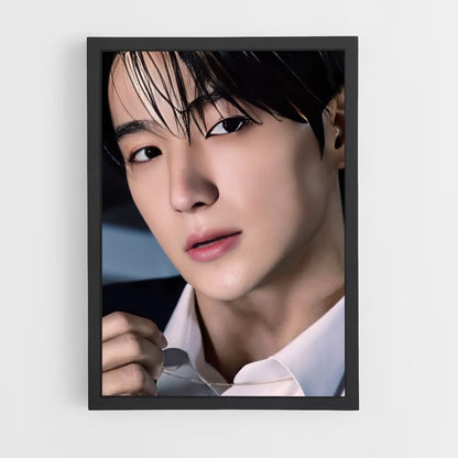 ap-hyunjae-8 cadre Noir