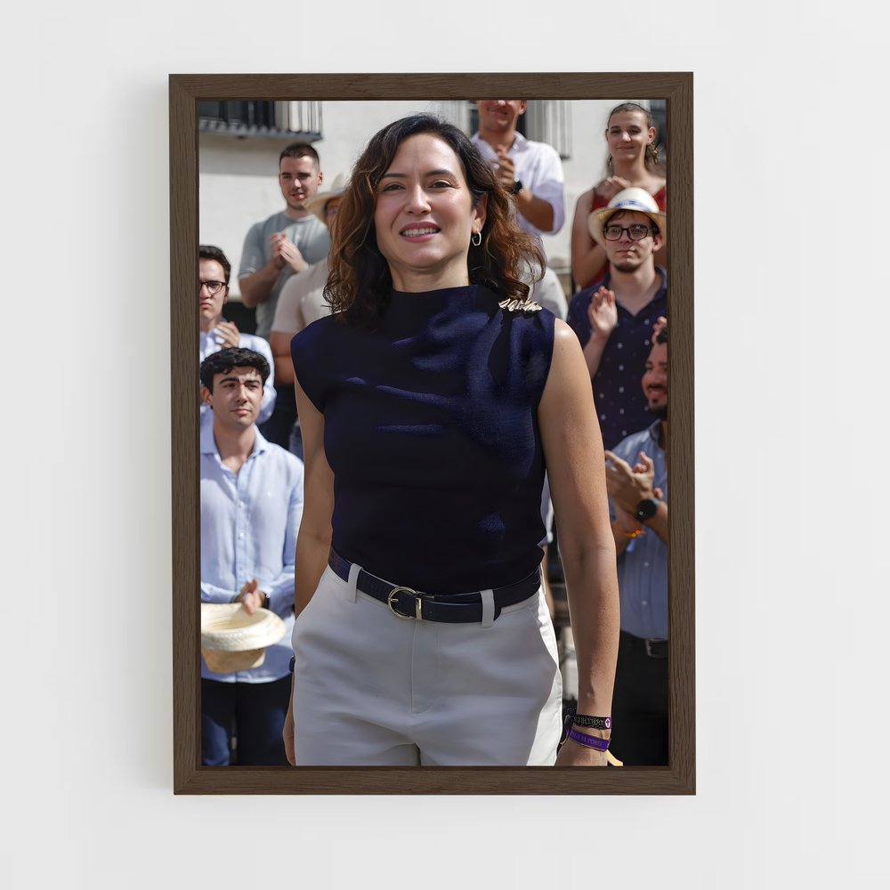 ap-isabel diaz ayuso-3 cadre Bois foncé