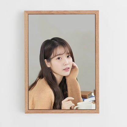 ap-iu lee ji-eun-4 cadre Bois clair