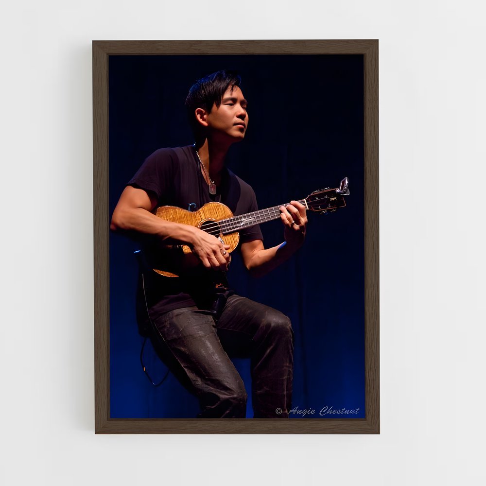 ap-jake shimabukuro-1 cadre Bois foncé