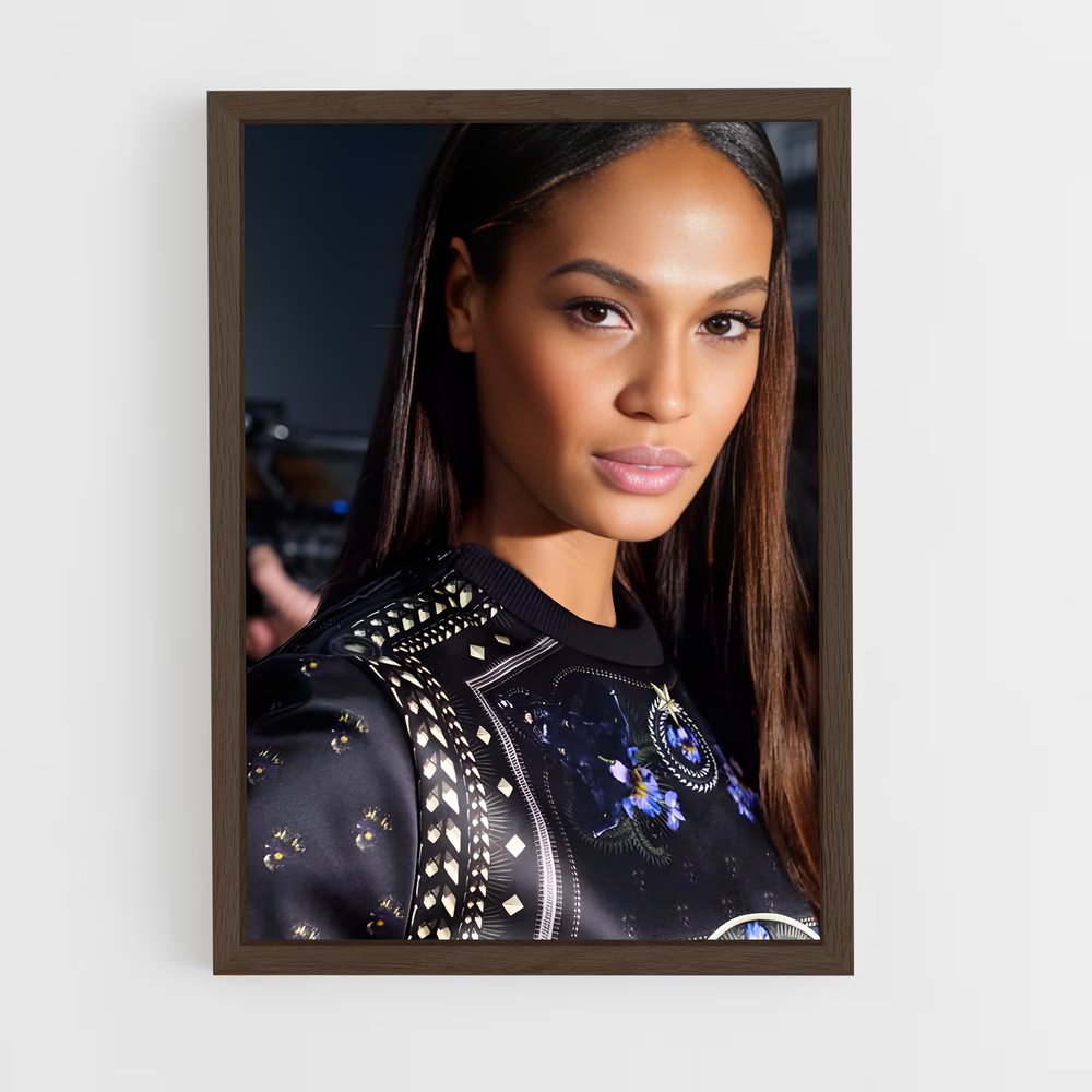 ap-joan smalls-2 cadre Bois foncé