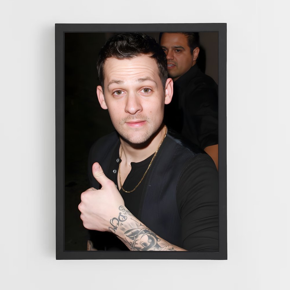 ap-joel madden-2 cadre Noir