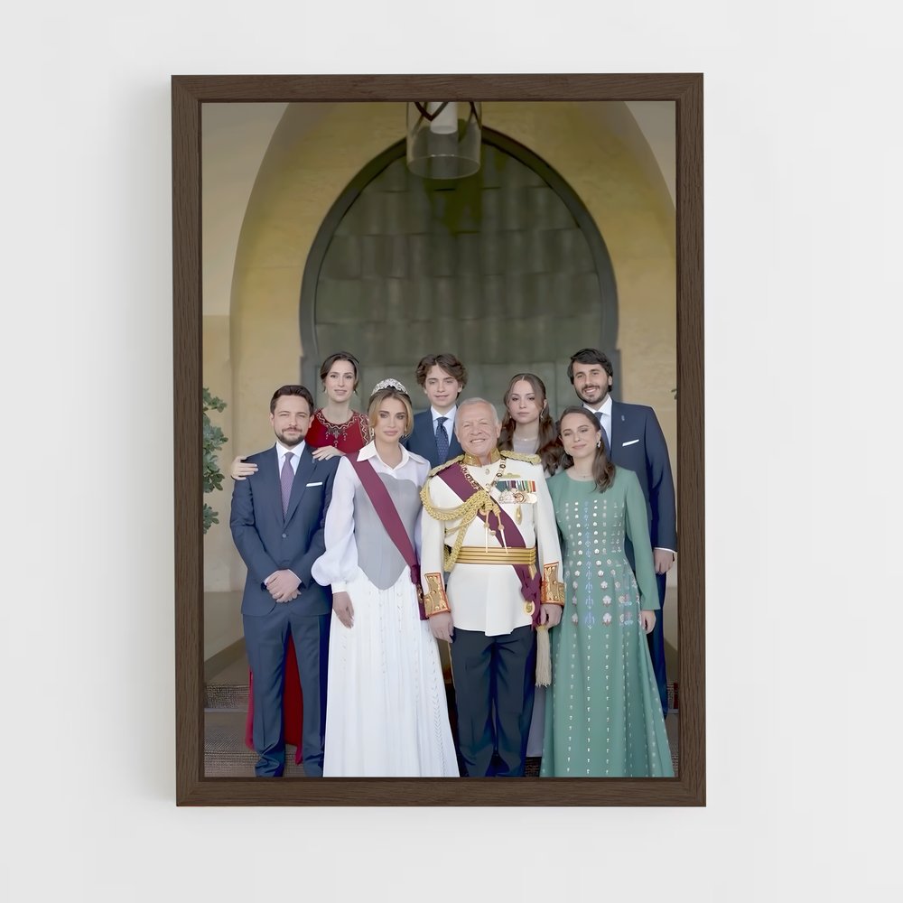 ap-jordanian royal family-3 cadre Bois foncé