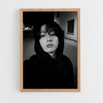 ap-jungkook-5 cadre Bois clair