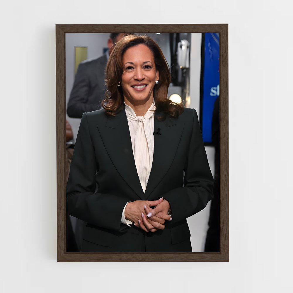 ap-kamala harris-3 cadre Bois foncé