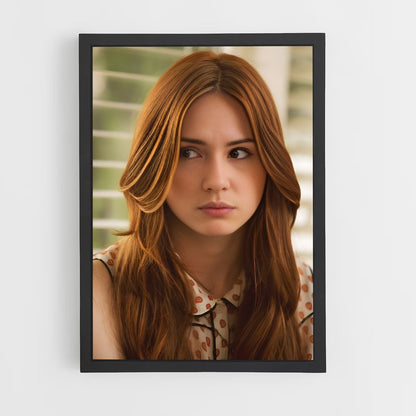 ap-karen gillan-1 cadre Noir