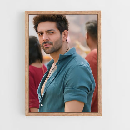 ap-kartik aaryan-6 cadre Bois clair