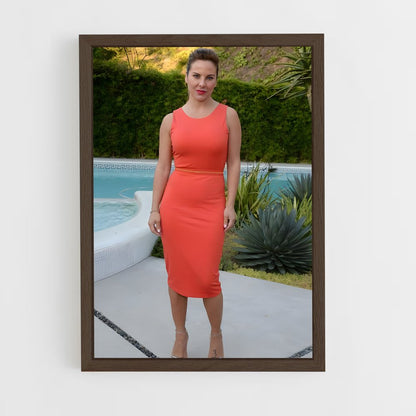 ap-kate del castillo-7 cadre Bois foncé