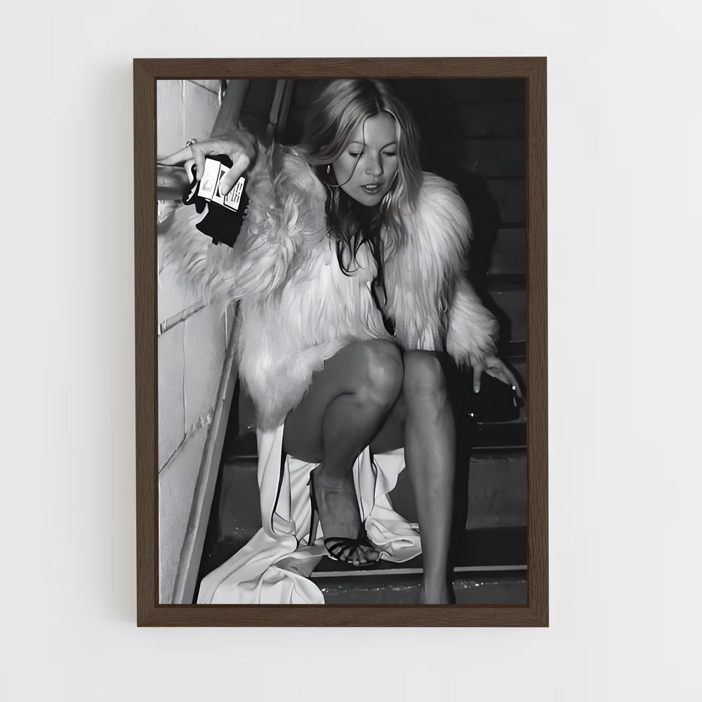 ap-kate moss-7 cadre Bois foncé