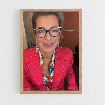 ap-katie hopkins-4 cadre Bois clair