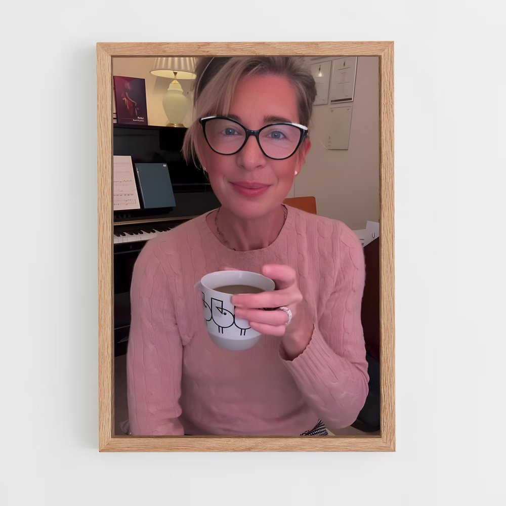 ap-katie hopkins-5 cadre Bois clair