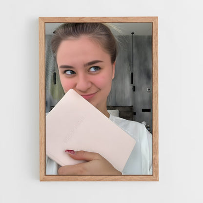 ap-katya adushkina-2 cadre Bois clair
