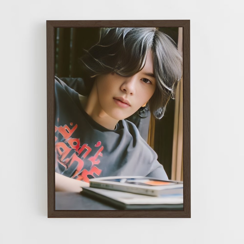ap-kenshi yonezu-7 cadre Bois foncé