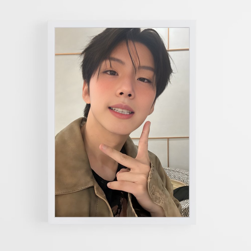 ap-kihyun-1 cadre Blanc