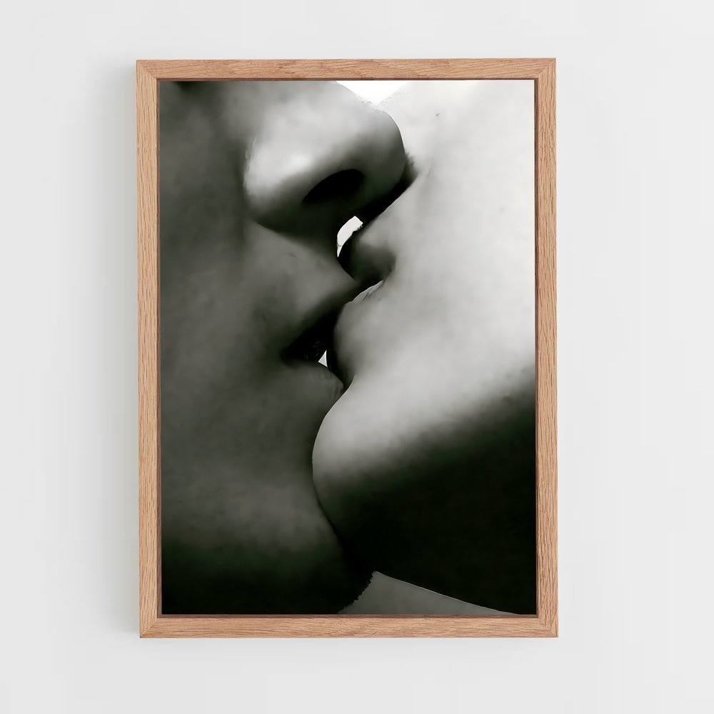 ap-kissing lips-3 cadre Bois clair