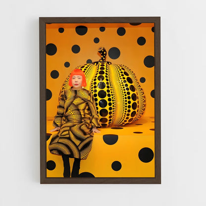 ap-kusama pumpkin sculptures-1 cadre Bois foncé