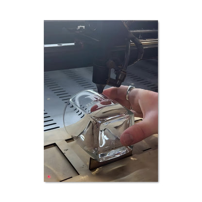 Poster Glass Cutting Edge