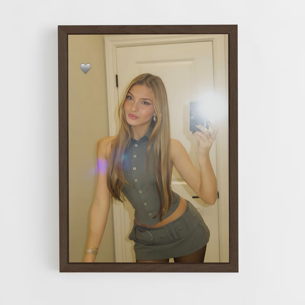 ap-lexi rivera-10 cadre Bois foncé
