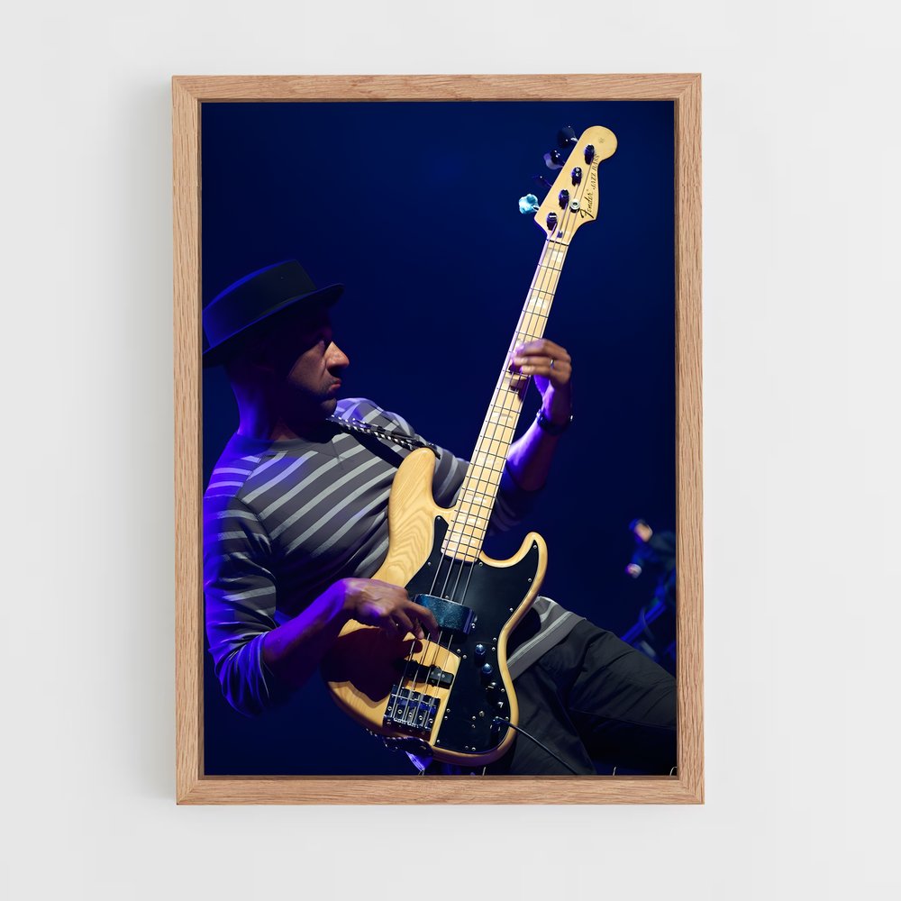 ap-marcus miller-1 cadre Bois clair