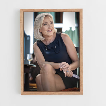 ap-marine le pen-2 cadre Bois clair