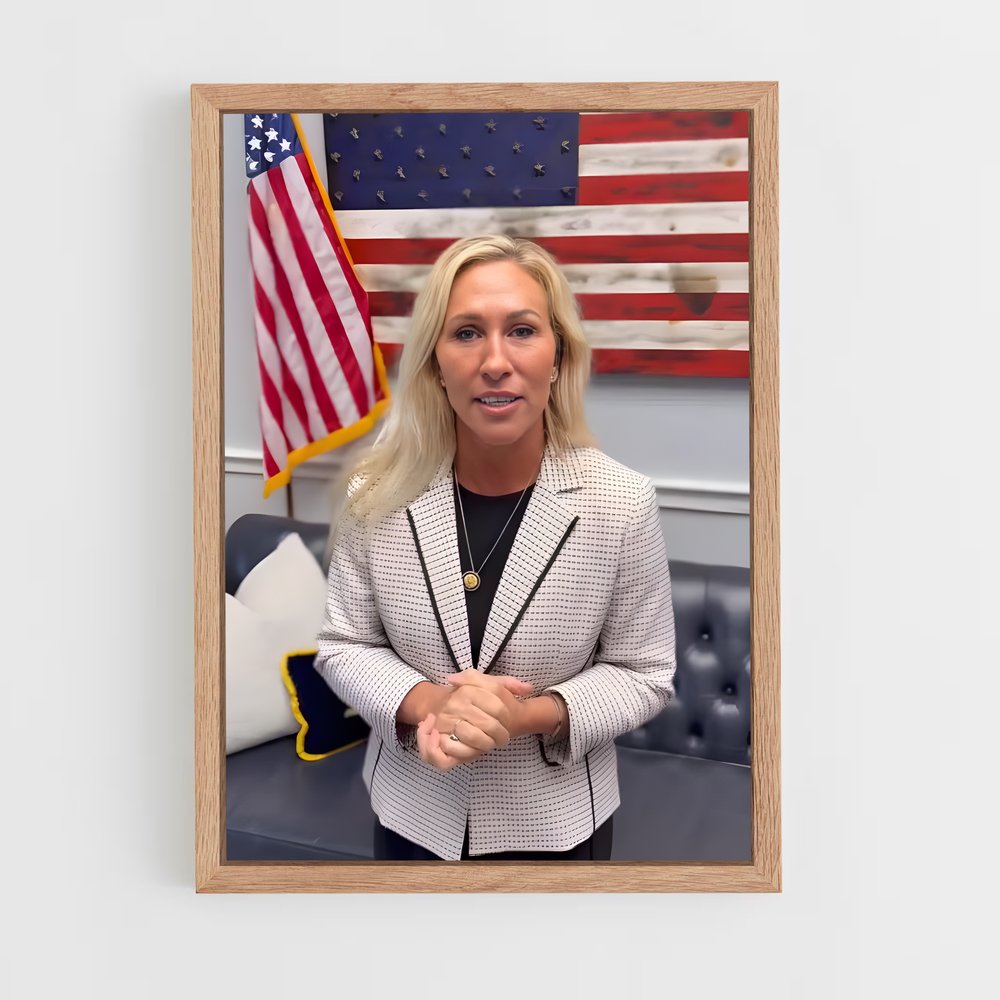 ap-marjorie taylor greene-6 cadre Bois clair