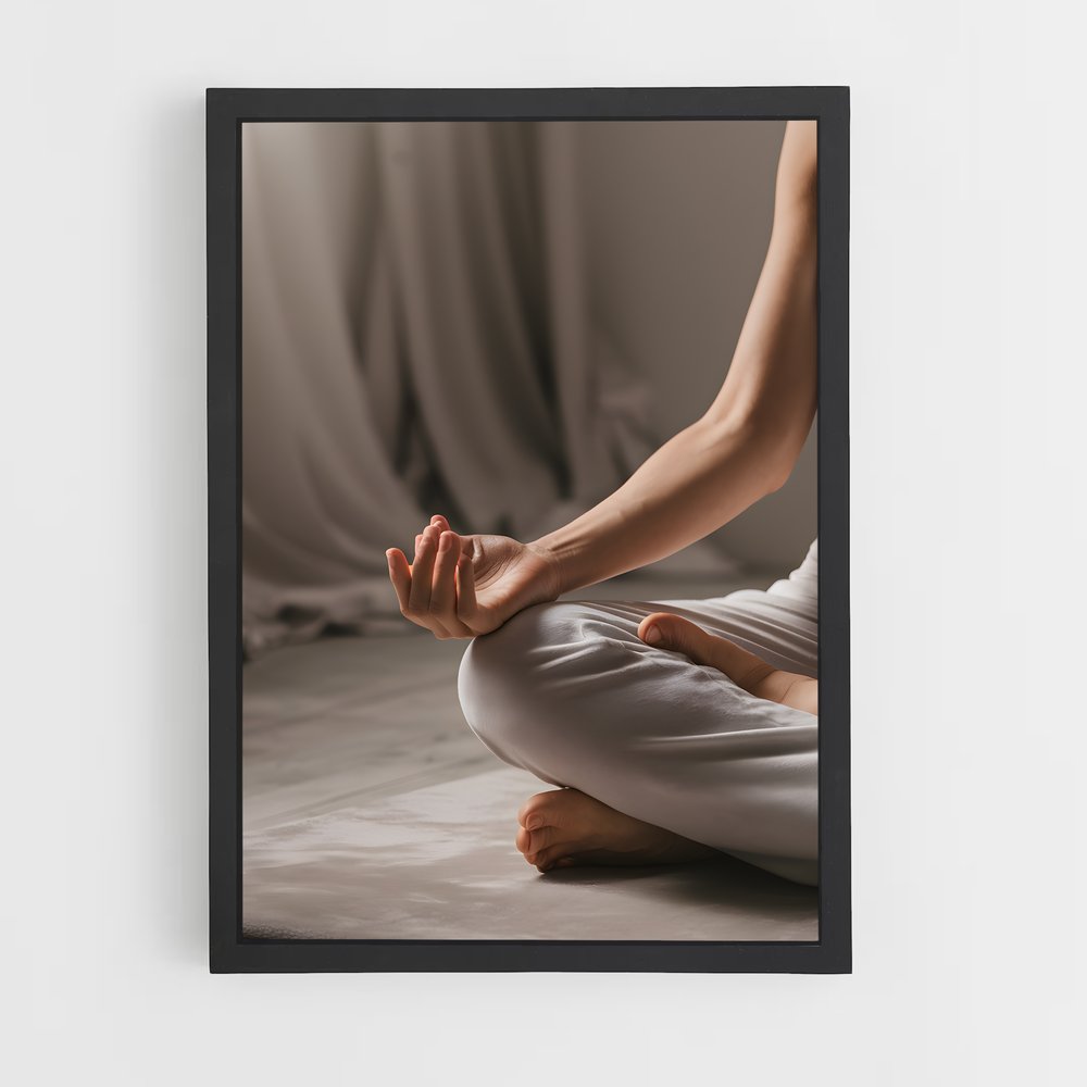 ap-meditation pose-11 cadre Noir