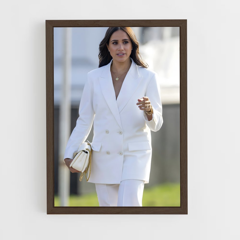 ap-meghan markle-5 cadre Bois foncé