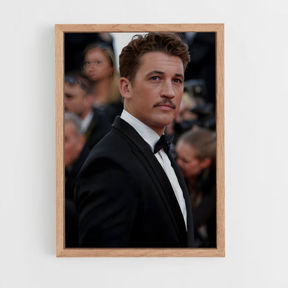 ap-miles teller-1 cadre Bois clair