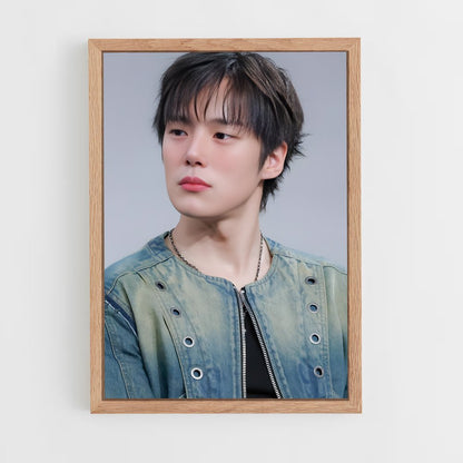 ap-minhyuk-3 cadre Bois clair
