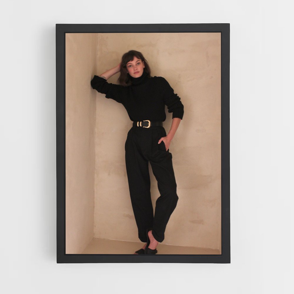 ap-minimalist fashion-1 cadre Noir