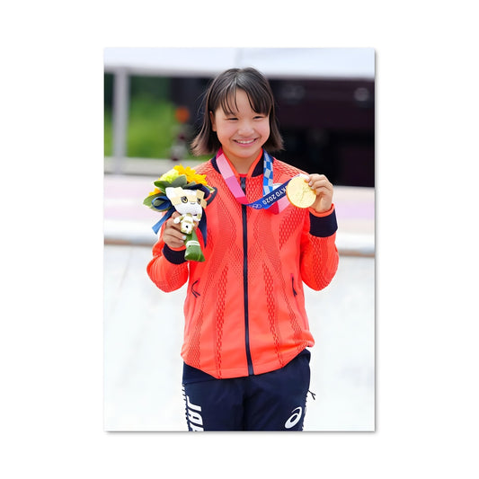 Poster Momiji nishiya 68108
