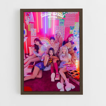 ap-momoland-5 cadre Bois foncé