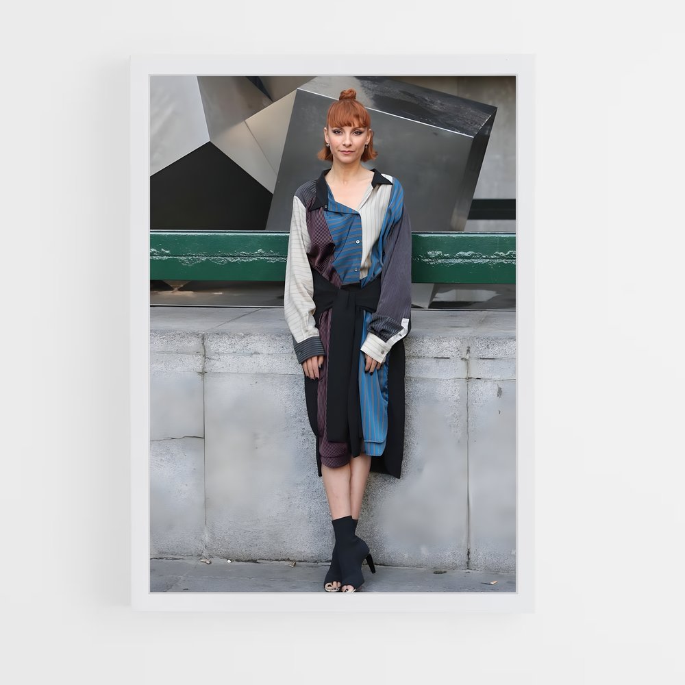 ap-najwa nimri-5 cadre Blanc