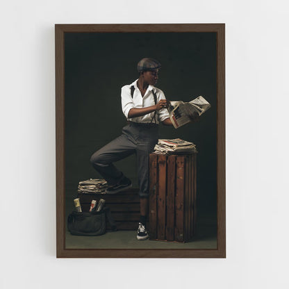 ap-newspaper boy-2 cadre Bois foncé