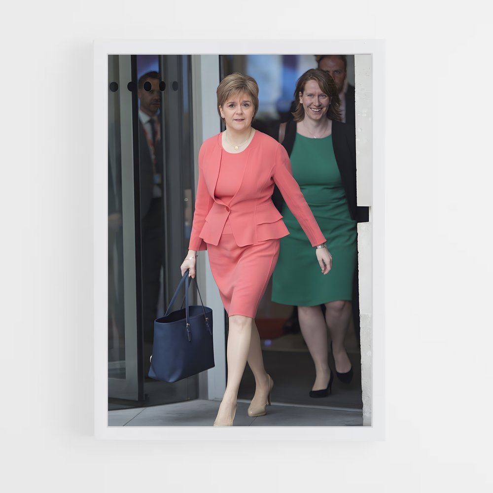 ap-nicola sturgeon-3 cadre Blanc