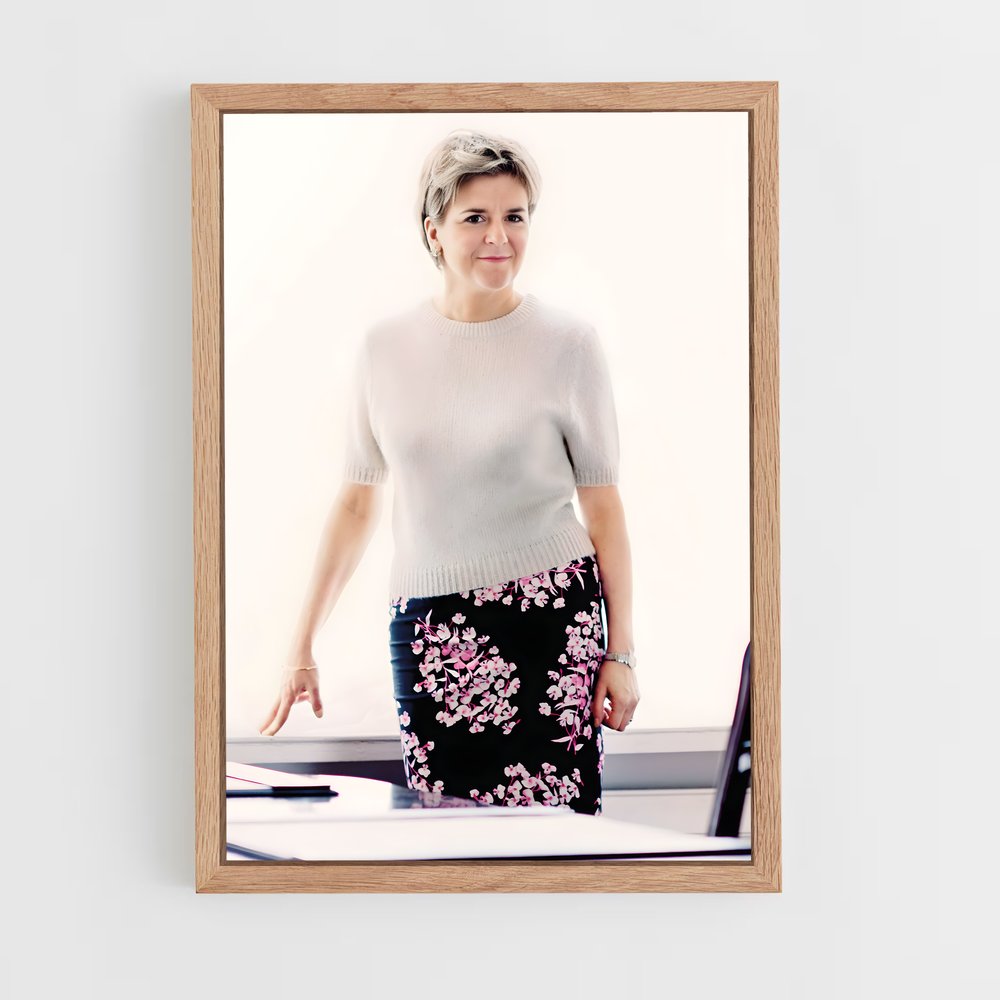 ap-nicola sturgeon-6 cadre Bois clair