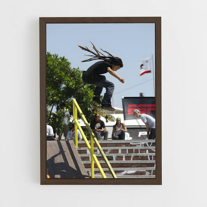 ap-nyjah huston-5 cadre Bois foncé