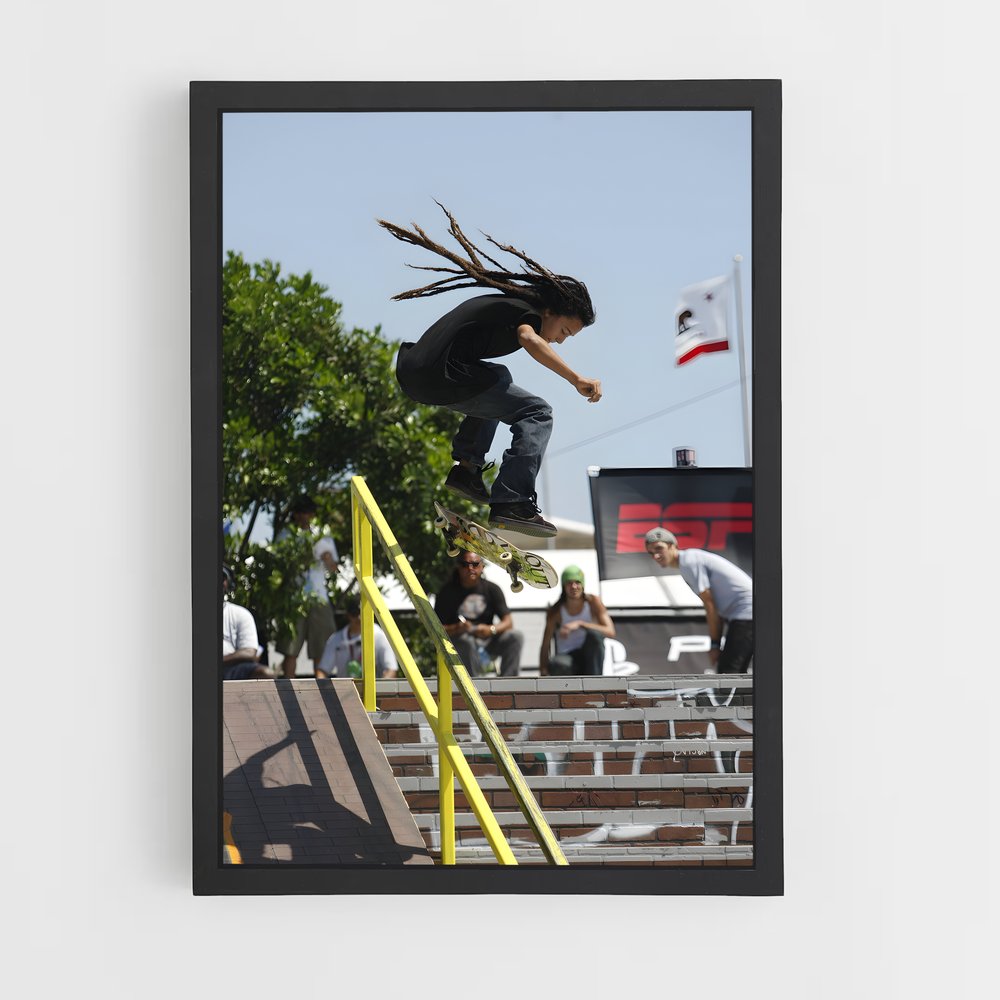 ap-nyjah huston-5 cadre Noir
