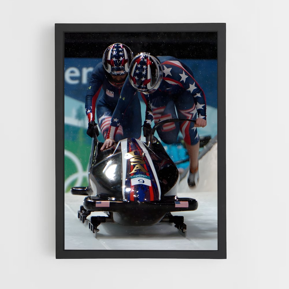 ap-olympics bobsled-1 cadre Noir