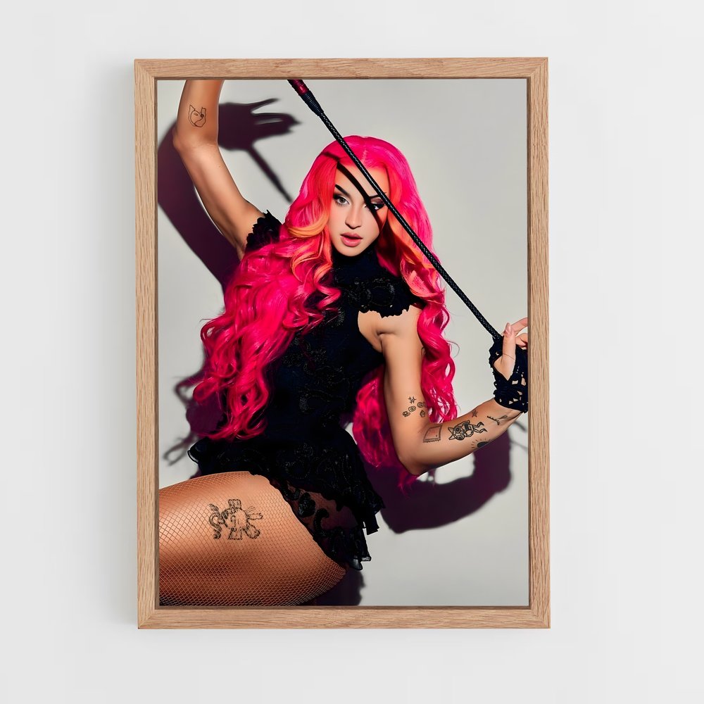 ap-pabllo vittar-4 cadre Bois clair