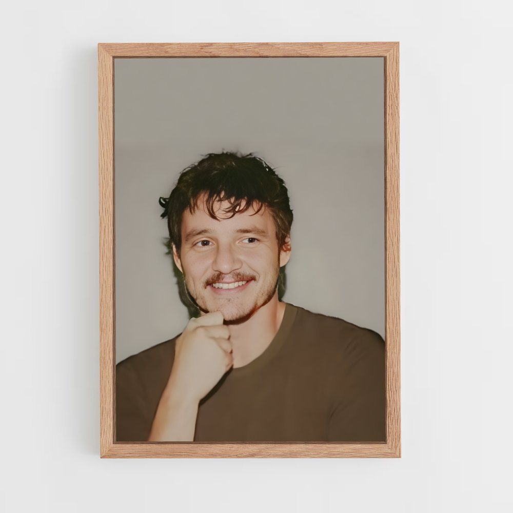ap-pedro pascal-2 cadre Bois clair