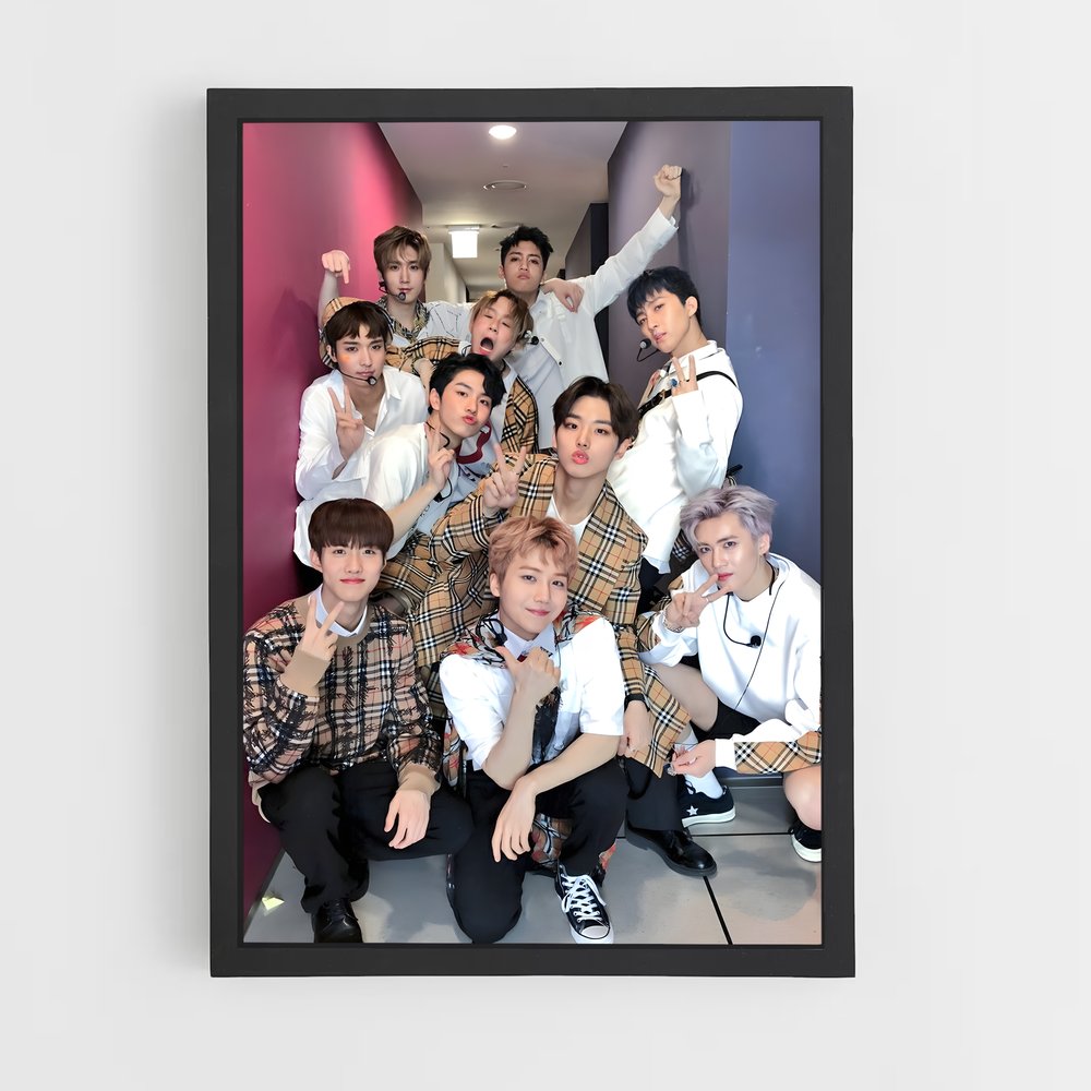ap-pentagon-10 cadre Noir