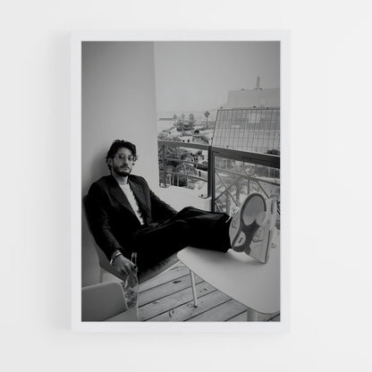 ap-pierre niney-1 cadre Blanc
