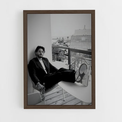 ap-pierre niney-1 cadre Bois foncé