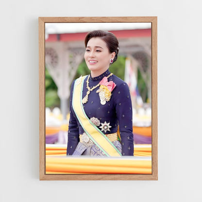 ap-queen suthida-11 cadre Bois clair