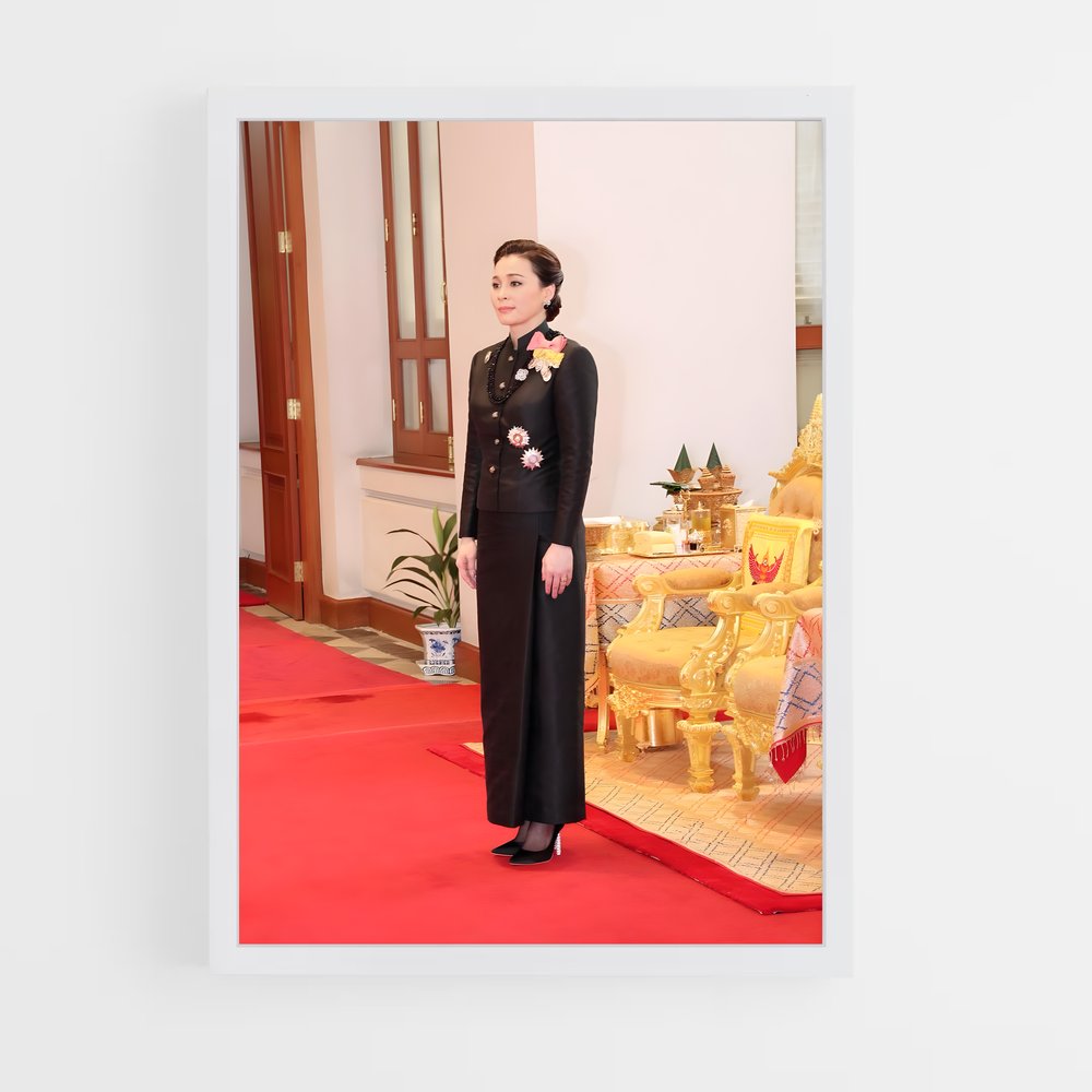 ap-queen suthida-13 cadre Blanc