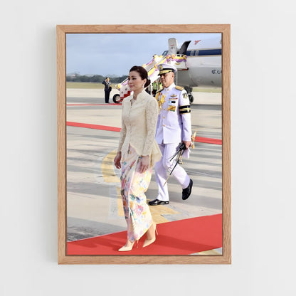 ap-queen suthida-16 cadre Bois clair